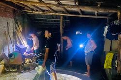 Lào Cai: Di dời 16 hộ dân trong đêm khỏi khu vực có nguy cơ sạt lở