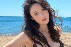 Vóc dáng siêu thực của mỹ nhân từng bị đuổi khỏi showbiz