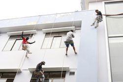 Gấp rút cải tạo trụ sở UBND quận 12 cũ thành trường liên cấp Lê Thị Riêng