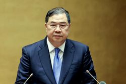 Phó Thủ tướng thường trực: Nghiên cứu áp dụng mức thuế cao hơn với đất bỏ hoang