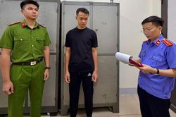 Phê chuẩn khởi tố đối tượng giả danh Công an cưỡng đoạt tài sản