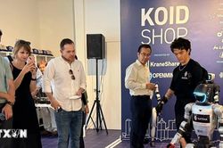 Trung Quốc phản đối Mỹ mở rộng hạn chế nhập khẩu robot vì lý do an ninh quốc gia