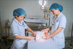 Đồng bộ các giải pháp nâng cao sức khỏe nhân dân
