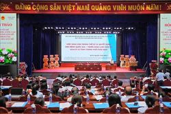 Chuyển trọng tâm sang 'dân số và phát triển', nâng chất lượng cuộc sống