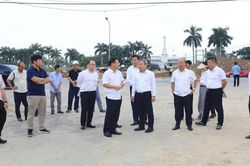 Chủ tịch Hà Nội: Không lấy lý do thời tiết để làm nguyên nhân kéo dài tiến độ
