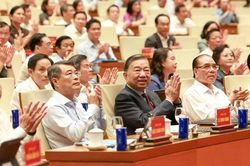 Hội nghị toàn quốc quán triệt và triển khai thực hiện Nghị quyết Hội nghị Trung ương 3