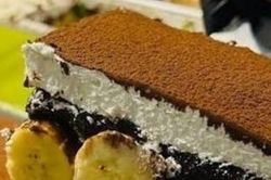 Tiệm bánh nổi tiếng kiện khách vì bị đánh giá 1 sao