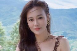 Phương Oanh hạnh phúc với cuộc sống hiện tại