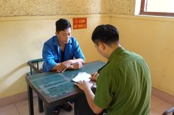 Thu hồi 7 ô tô trong vụ thuê xe tự lái rồi chiếm đoạt