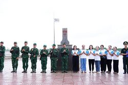 Ph&aacute;t huy sức mạnh phối hợp trong bảo vệ chủ quyền bi&ecirc;n giới quốc gia
