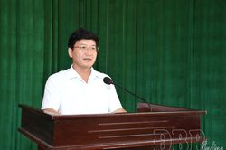Phó Bí thư Tỉnh ủy Mùa A Vảng tiếp xúc cử tri xã Phình Giàng