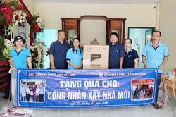 Ðổi mới để gần công nhân hơn