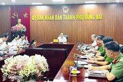 Khẩn trương đẩy nhanh tiến độ nhập liệu thông tin khám sức khỏe toàn dân