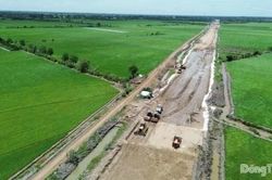 Nghiên cứu phương án đầu tư đường dân sinh dọc tuyến cao tốc Mỹ An - Cao Lãnh