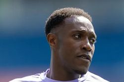 HLV Xabi Alonso l&ecirc;n tiếng về kế hoạch chi&ecirc;u mộ Danny Welbeck v&agrave; Jordan Henderson