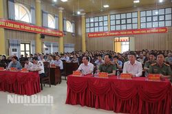 Tuy&ecirc;n truyền ph&aacute;p luật về t&iacute;n ngưỡng, t&ocirc;n gi&aacute;o v&agrave; an ninh mạng, ph&ograve;ng, chống tội phạm c&ocirc;ng nghệ cao, ph&ograve;ng ch&aacute;y, chữa ch&aacute;y tại x&atilde; Nam Xang