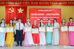 Hương Thủy tuyên dương, khen thưởng giáo viên, học sinh đạt thành tích cao năm học 2025-2026