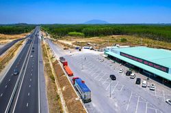 Cảnh báo chủ đầu tư thi công chậm tiến độ trạm dừng nghỉ cao tốc Phan Thiết - Dầu Giây