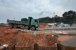 Tai nạn giao thông 29/7: Xe ben lùi tại công trình Vành đai 3, cán tử vong kỹ thuật viên