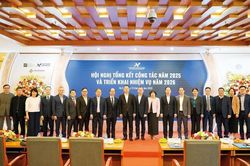 Đề xuất tăng phân cấp trong tổ chức và vận hành Sở Giao dịch Chứng khoán Việt Nam