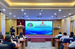 Ngành hàng tiêu dùng bước vào cuộc đua xanh và số hóa