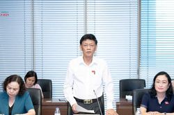 Thường trực Hội đồng Dân tộc làm việc với Bộ Y tế và Bộ Giáo dục và Đào tạo