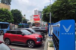 TP. Hồ Chí Minh yêu cầu cán bộ, công chức tiên phong chuyển sang xe điện
