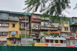 Hà Nội đẩy nhanh cải tạo, xây dựng lại 8 khu chung cư cũ