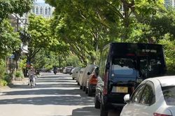 Phường H&agrave; Đ&ocirc;ng xử l&yacute; vi phạm dừng, đỗ tr&ecirc;n phố Ng&ocirc; Th&igrave; Sỹ