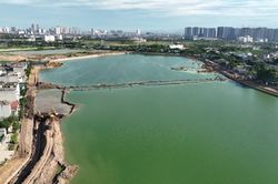 Hà Nội xử lý điểm nghẽn - Thích ứng bền vững khí hậu