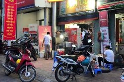 Phường Bồ Đề chấn chỉnh tình trạng dừng, đỗ xe trái phép