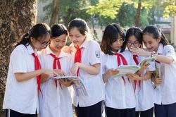 Cắt giảm các cuộc thi hình thức để trả lại thời gian cho thầy và trò