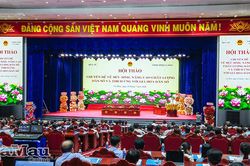 Tìm giải pháp ứng phó mức sinh thấp và già hóa dân số