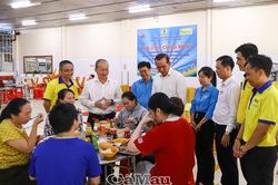 Hàng ngàn đoàn viên, người lao động tham gia 'Bữa cơm Công đoàn'