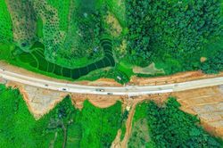 Số h&oacute;a trong quản l&yacute;, khai th&aacute;c v&agrave; bảo tr&igrave; kết cấu hạ tầng đường bộ