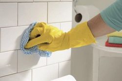 Nhà tắm cọ rửa mỗi ngày vẫn có mùi hôi: 'Thủ phạm' hóa ra nằm ở những chỗ ít ai ngờ