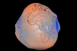 Trái Đất méo mó như củ khoai tây qua mô hình của NASA