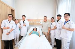 Vinmec Central Park cứu bệnh nhân Campuchia sốc nhiễm khuẩn nặng kèm đa bệnh nền