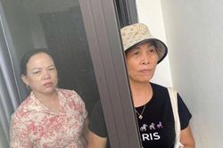 Trại lợn gây ô nhiễm bên sông Cà Lồ, người dân không dám mở cửa nhà