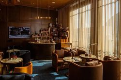 Một khách sạn của Sun Group có quán bar lọt Top 50 tại 'sân chơi' danh giá bậc nhất ngành F&B thế giới
