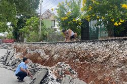 Thông tin mới vụ tuyến đường trước nhà dân ở Quảng Trị bỗng sụt lún hơn 2m