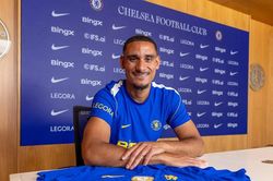 Chelsea công bố tân binh 52 triệu bảng, mở màn cuộc cải tổ hàng phòng ngự