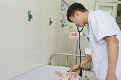 Thời tiết thất thường, trẻ dễ mắc bệnh hô hấp