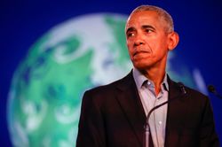 &Ocirc;ng Obama c&oacute; động th&aacute;i hiếm trước bầu cử giữa kỳ Mỹ