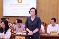 Chính phủ kiên định mục tiêu tăng trưởng hai con số, phát huy vai trò dẫn dắt của truyền thông chính sách