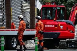 Nhật Bản triển khai tìm kiếm cứu nạn sau động đất