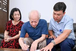 Đưa hệ thống chạm tới nhóm người yếu thế