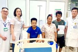 Cứu sống nam sinh người Lào bị sốc nhiễm khuẩn, suy đa tạng