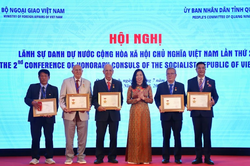 Hội nghị L&atilde;nh sự danh dự Việt Nam ở nước ngo&agrave;i lần thứ hai: Đồng h&agrave;nh kiến tạo những động lực ph&aacute;t triển mới