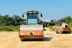 Khẩn trương tháo điểm nghẽn cho dự án giao thông trọng điểm